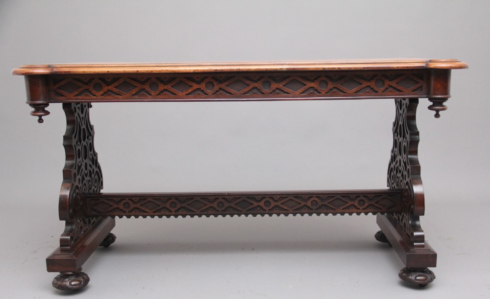 Superb quality 19th Century walnut library table View VII