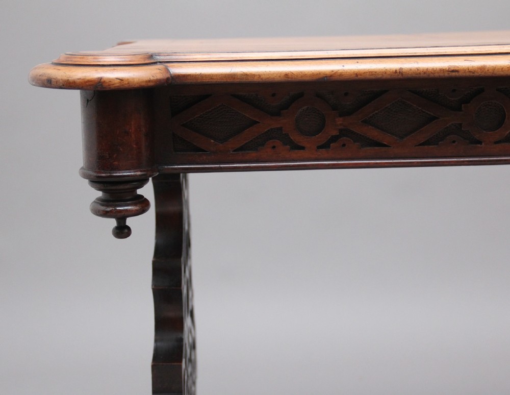 Superb quality 19th Century walnut library table View X