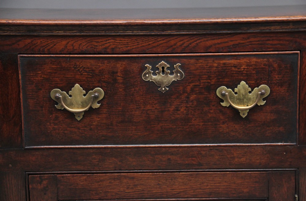 18th Century oak dresser base View IX