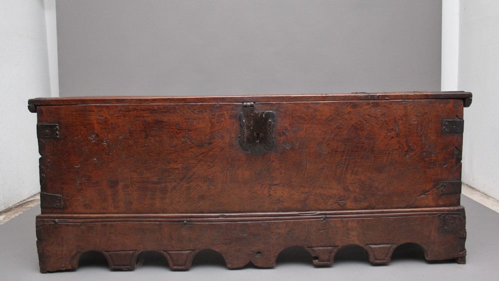 Large 17th Century walnut cassone 