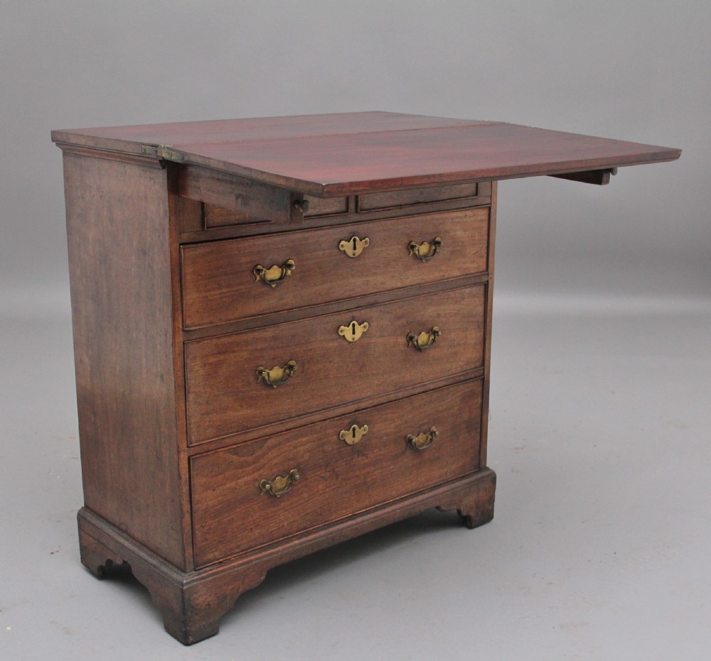 Early 18th Century mahogany bachelor's chest View V