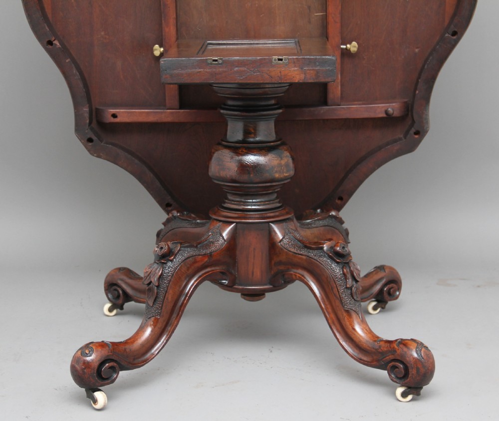 19th Century Victorian walnut breakfast table View VII