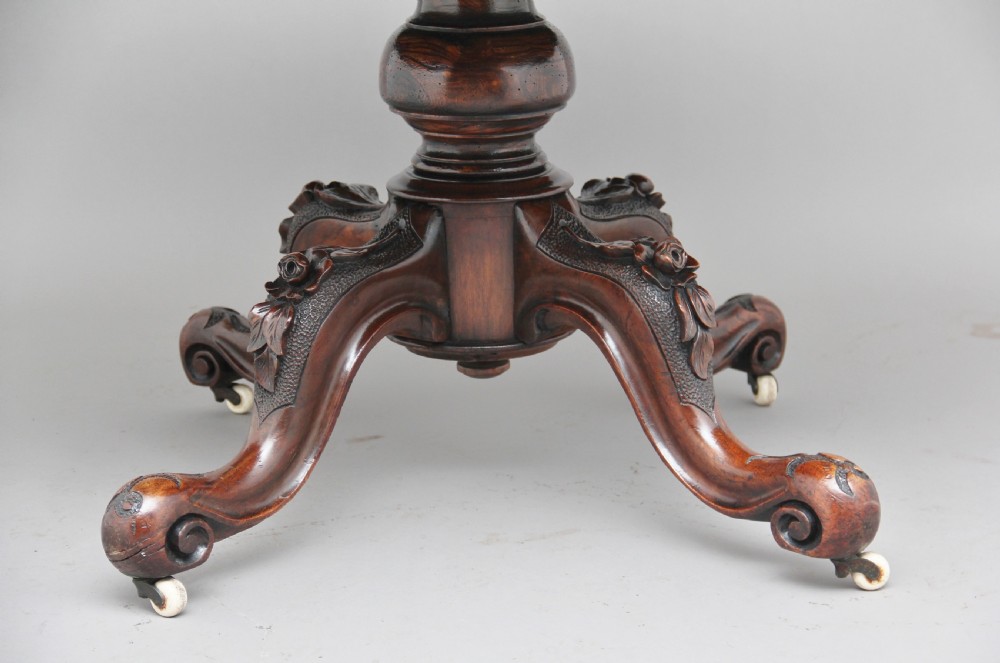 19th Century Victorian walnut breakfast table View VIII