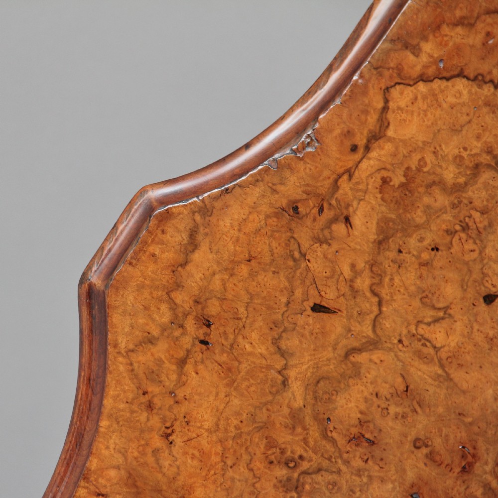 19th Century Victorian walnut breakfast table View IX
