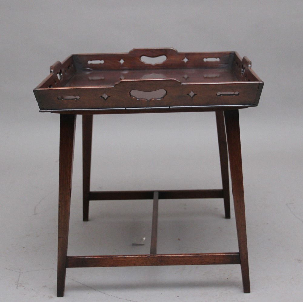 Early 19th Century mahogany tray top table View III