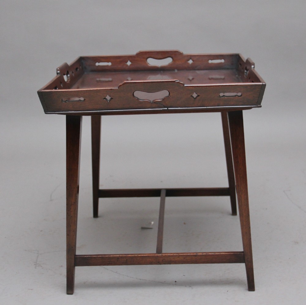 Early 19th Century mahogany tray top table View V