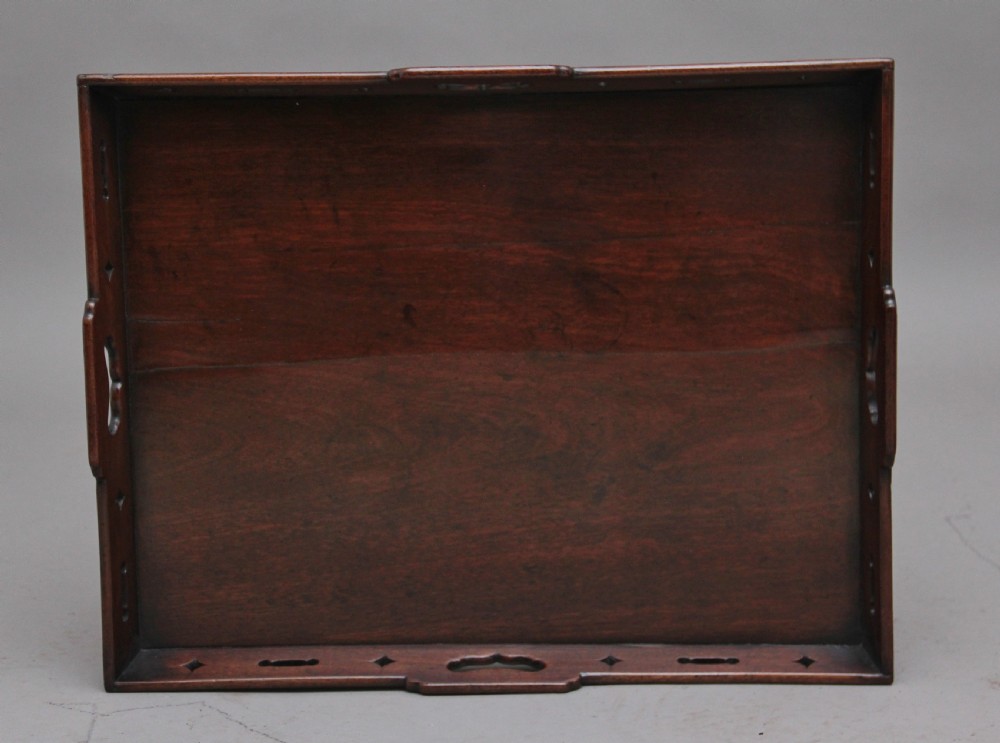 Early 19th Century mahogany tray top table View VI