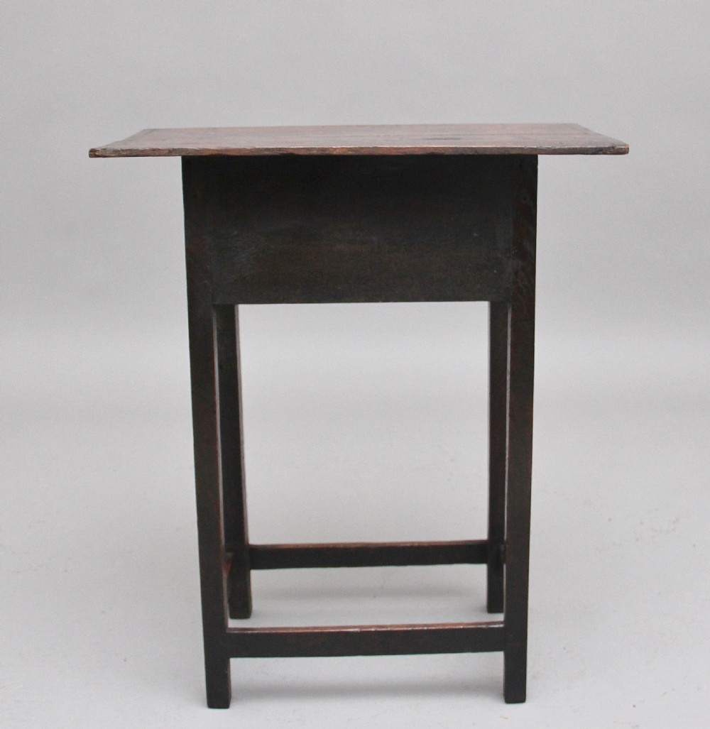 Early 19th Century oak side table View VII