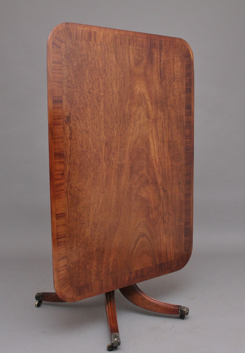 Early 19th Century mahogany breakfast table 