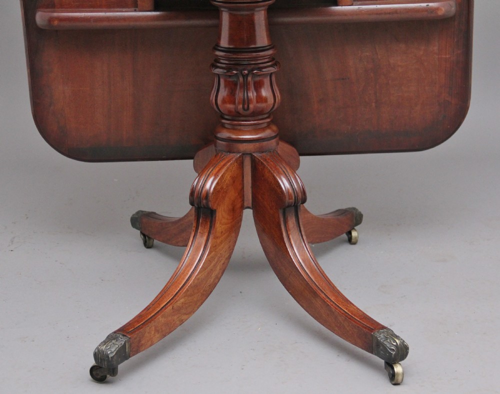 Early 19th Century mahogany breakfast table  View VII