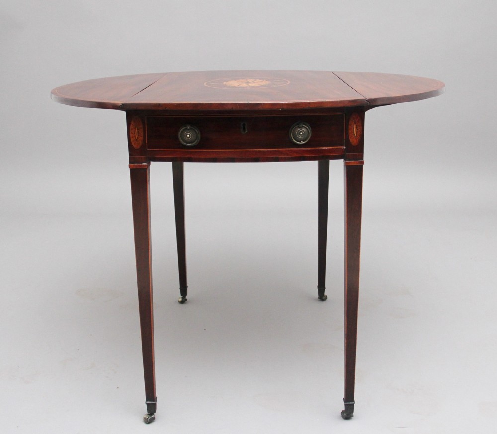 18th Century mahogany Pembroke table View VII