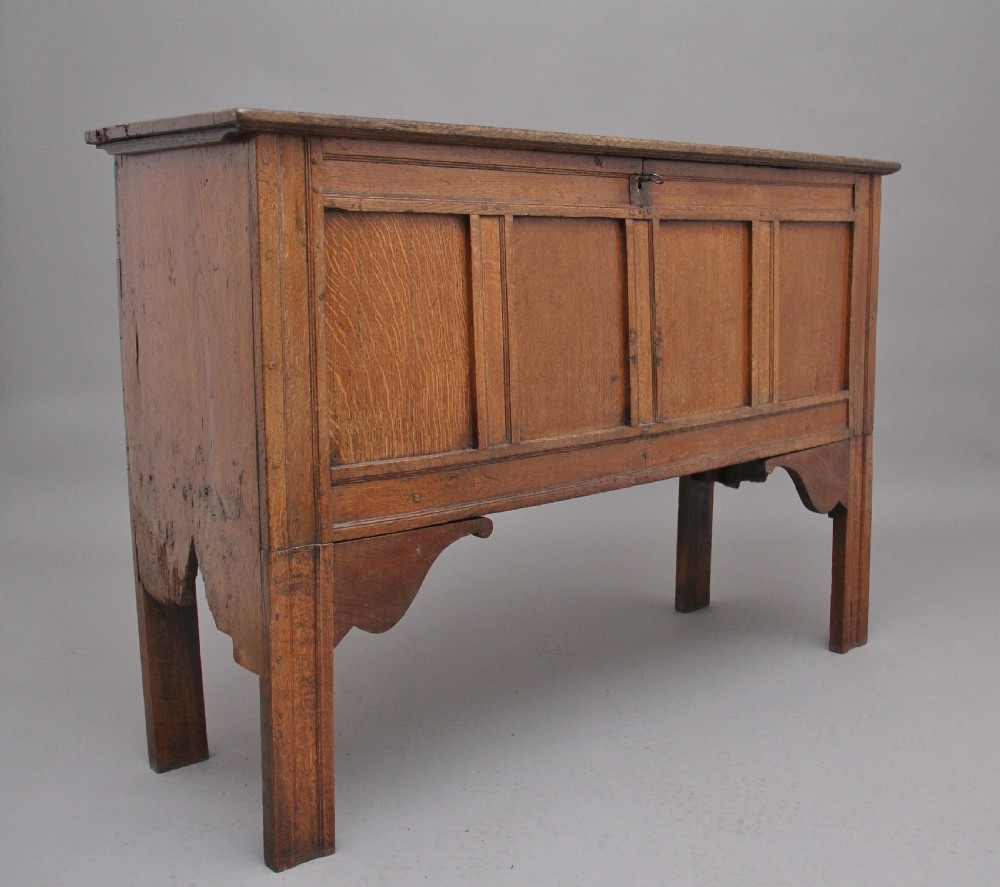 Early 18th Century oak coffer