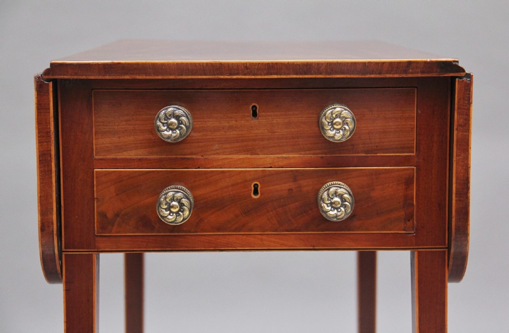 Early 19th Century mahogany Pembroke table View X
