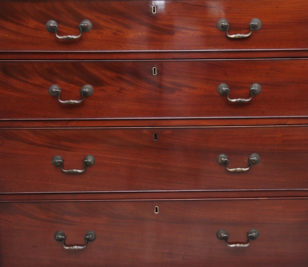 18th Century mahogany chest of drawers View VIII