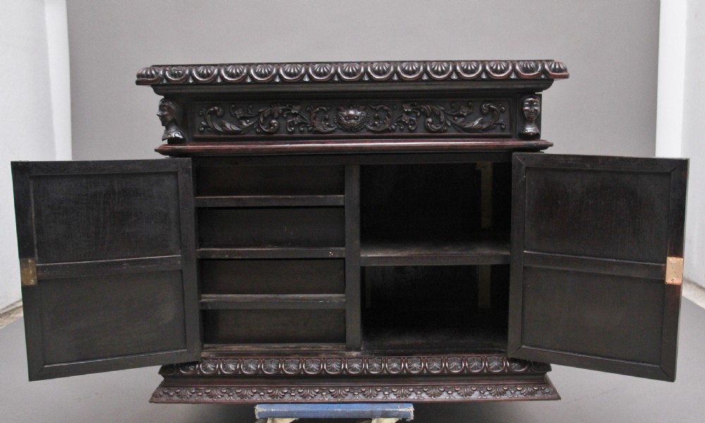 19th Century Chinese hongmu pedestal desk View IX