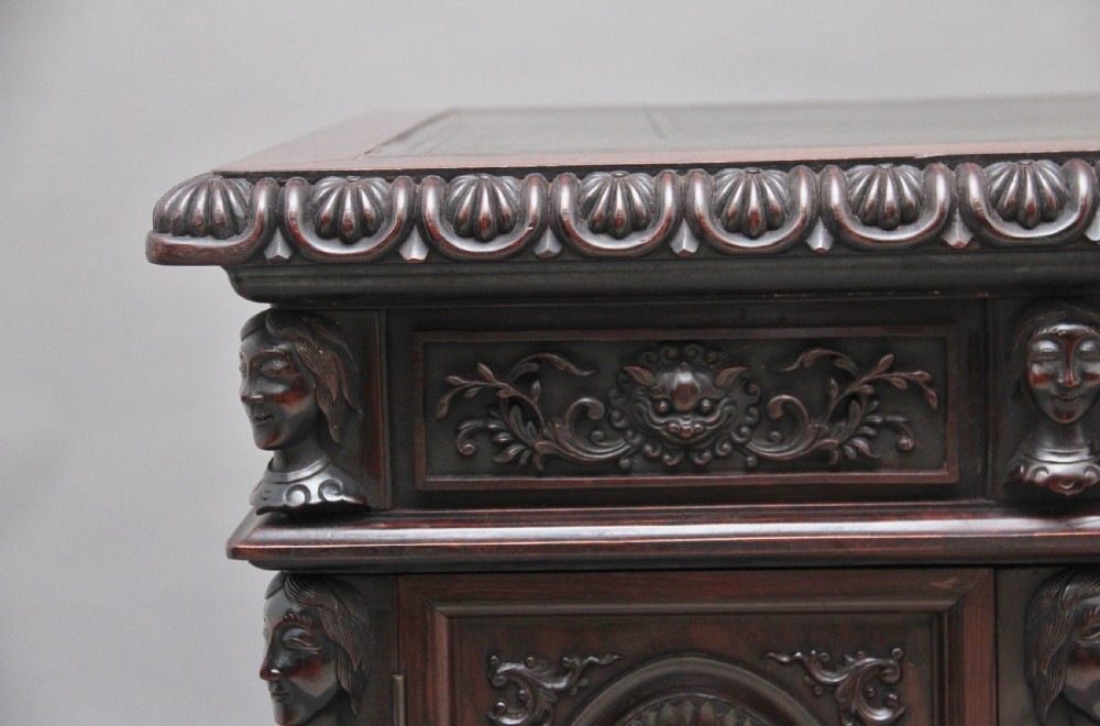 19th Century Chinese hongmu pedestal desk View XIV