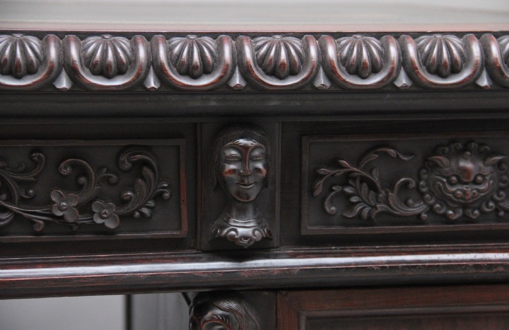 19th Century Chinese hongmu pedestal desk View XVI