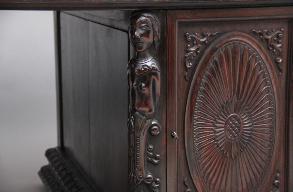 19th Century Chinese hongmu pedestal desk View XVII