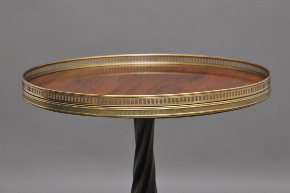 Early 19th Century rosewood Regency occasional table View V