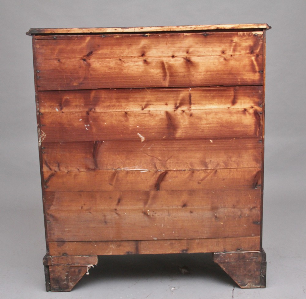 Tall 18th mahogany chest of drawers View V
