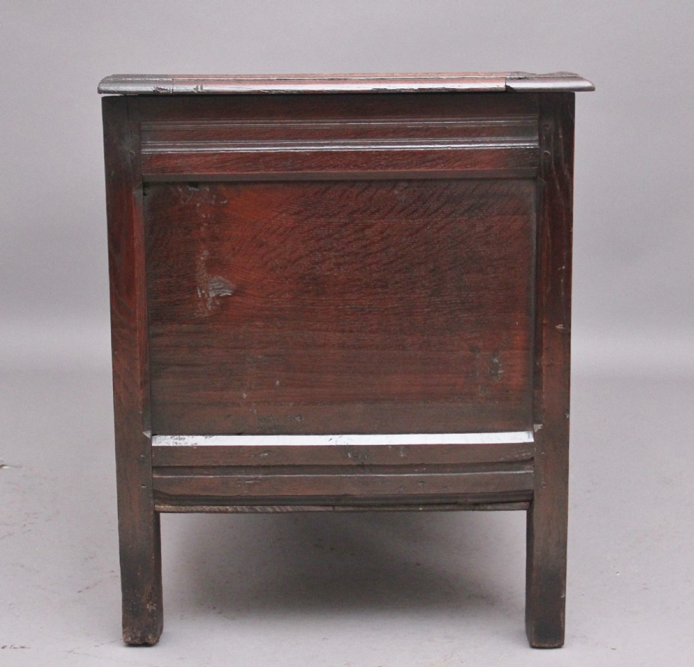 18th Century carved oak coffer View VI