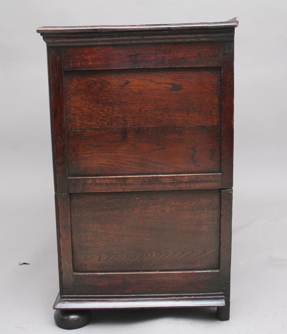 Early 18th Century oak chest View VII
