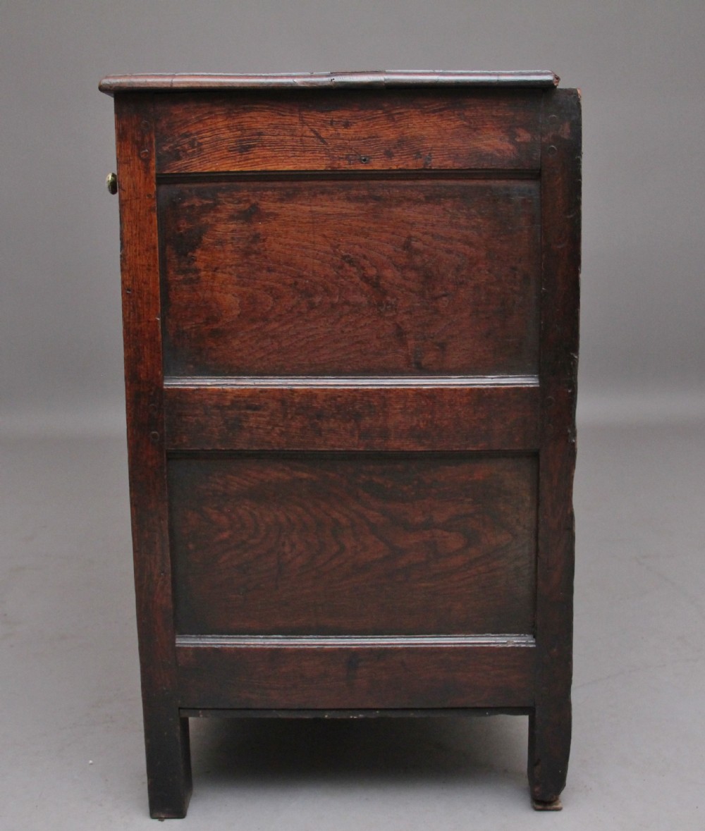 18th Century oak dresser base View VII