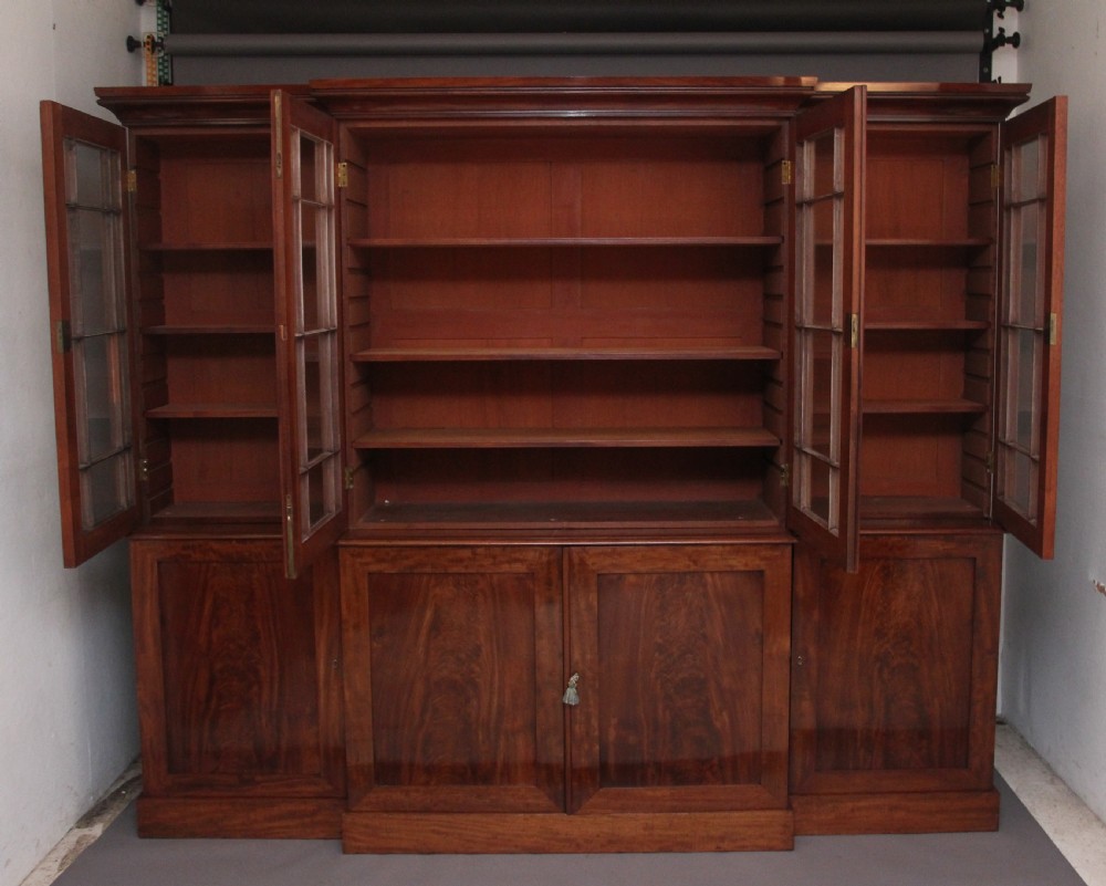 Superb quality 19th Century mahogany breakfront bookcase View II