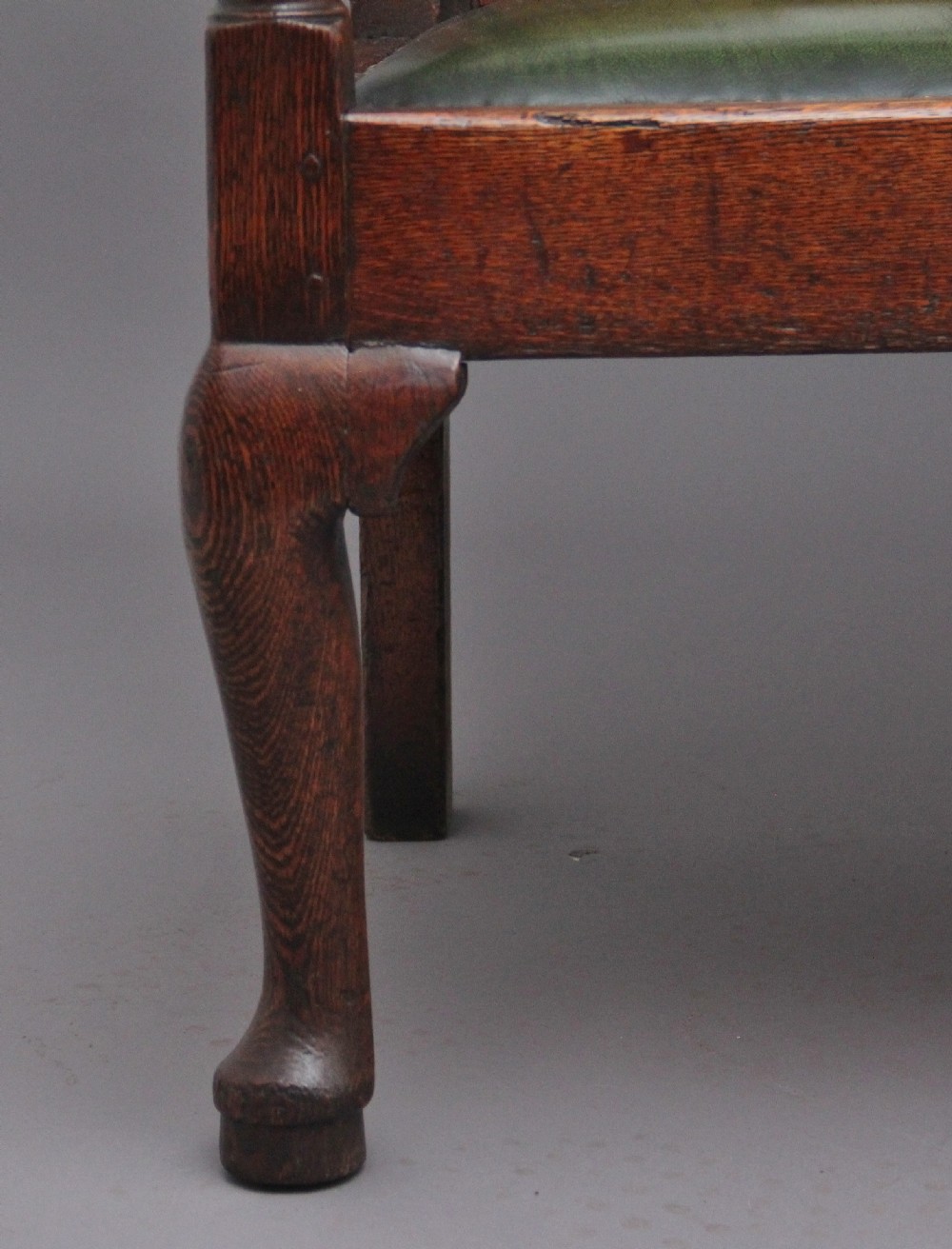 18th Century oak settle View VII