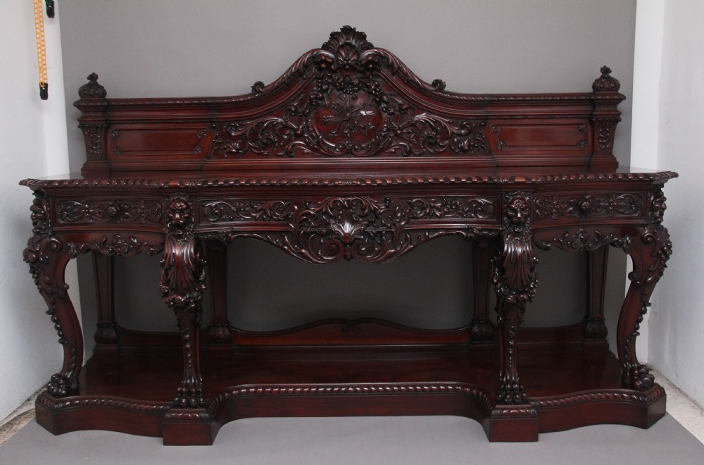 Large 19th Century mahogany serving table by Gillows 
