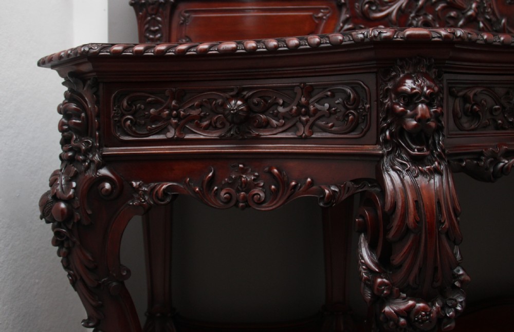 Large 19th Century mahogany serving table by Gillows  View XIV