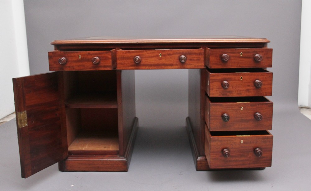 19th Century mahogany partners desk stamped Gillow View VI
