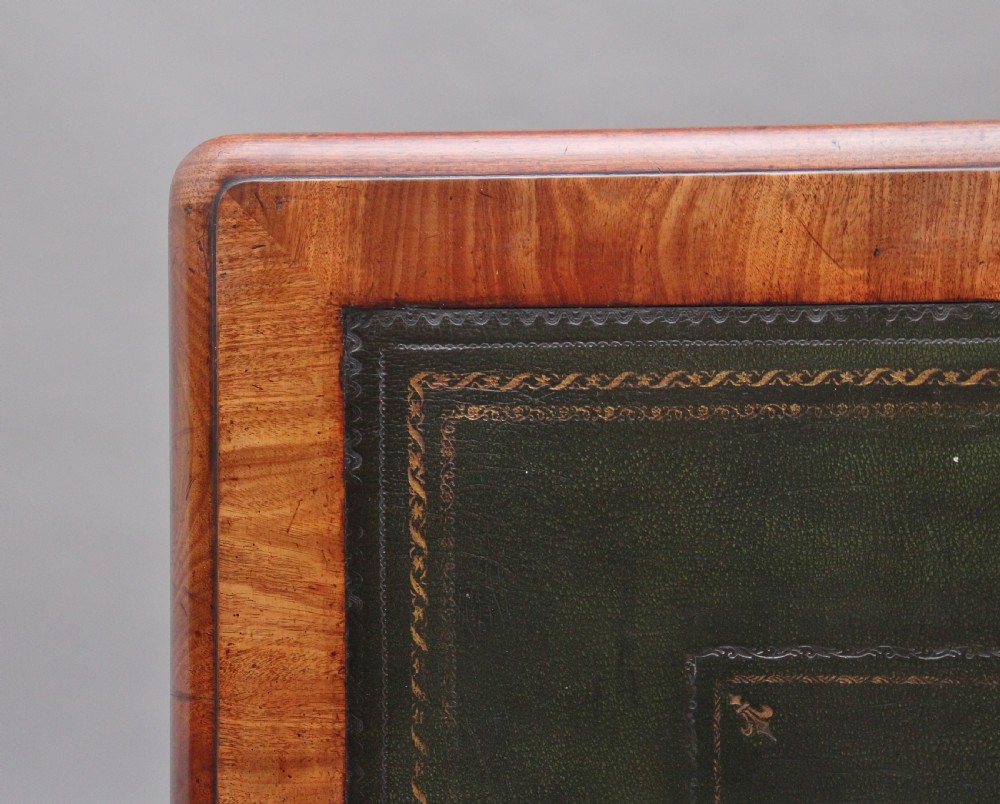 Early 19th Century mahogany pedestal desk View IX