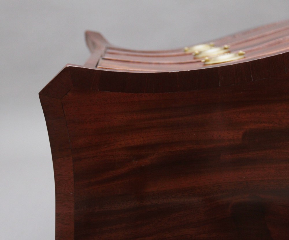 18th Century mahogany serpentine chest of drawers View VIII