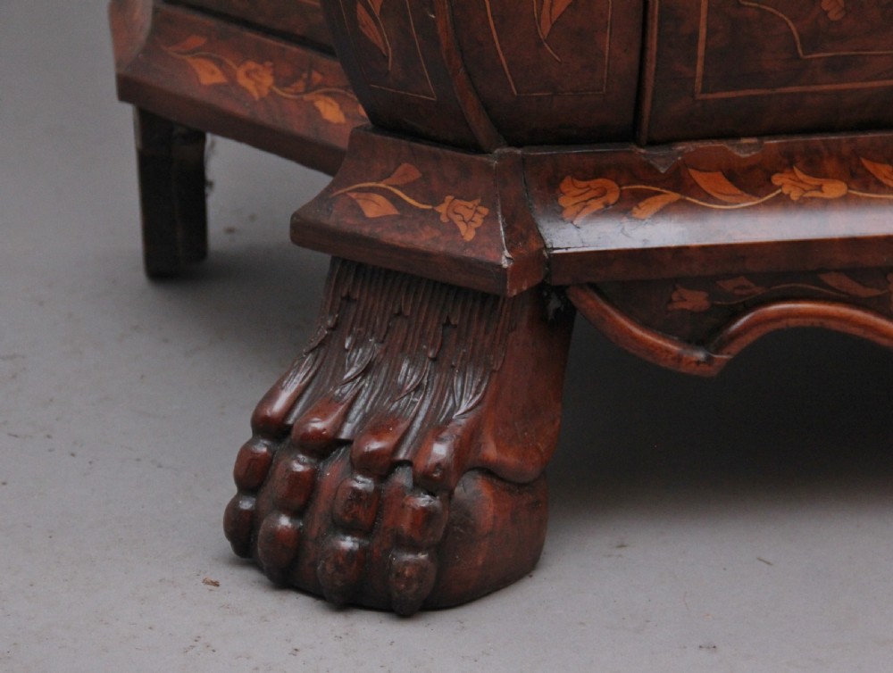 18th Century Dutch marquetry and walnut cabinet View XVI