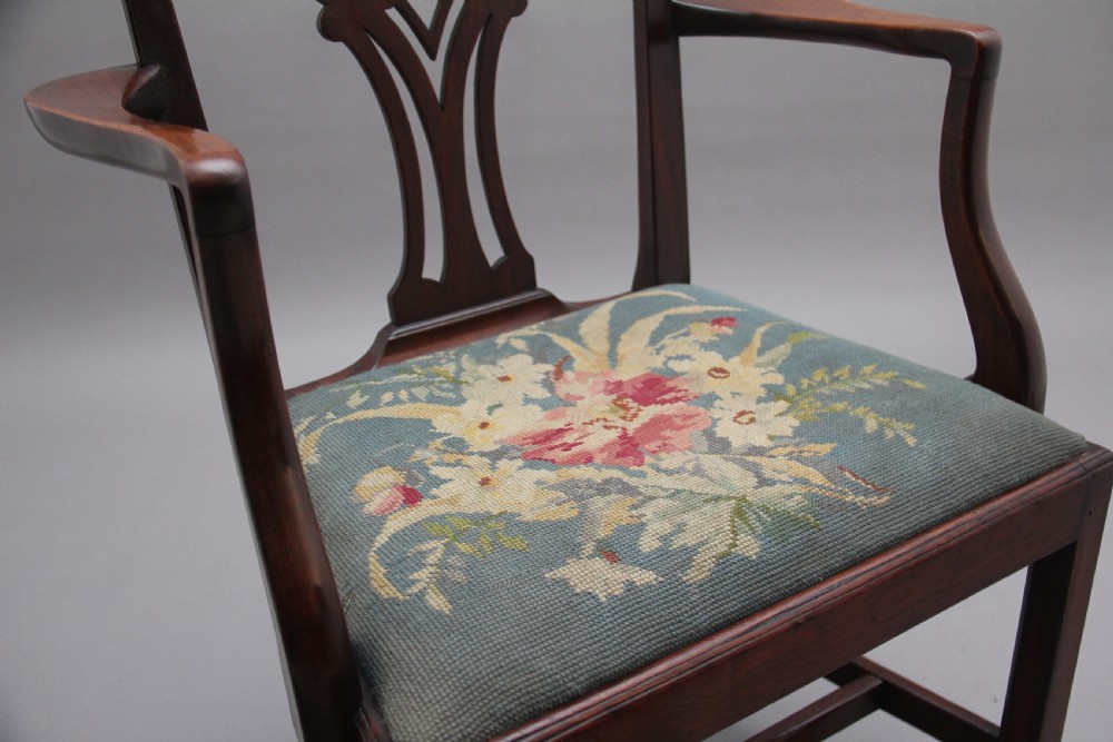 19th Century mahogany armchair in the Chippendale style View VIII