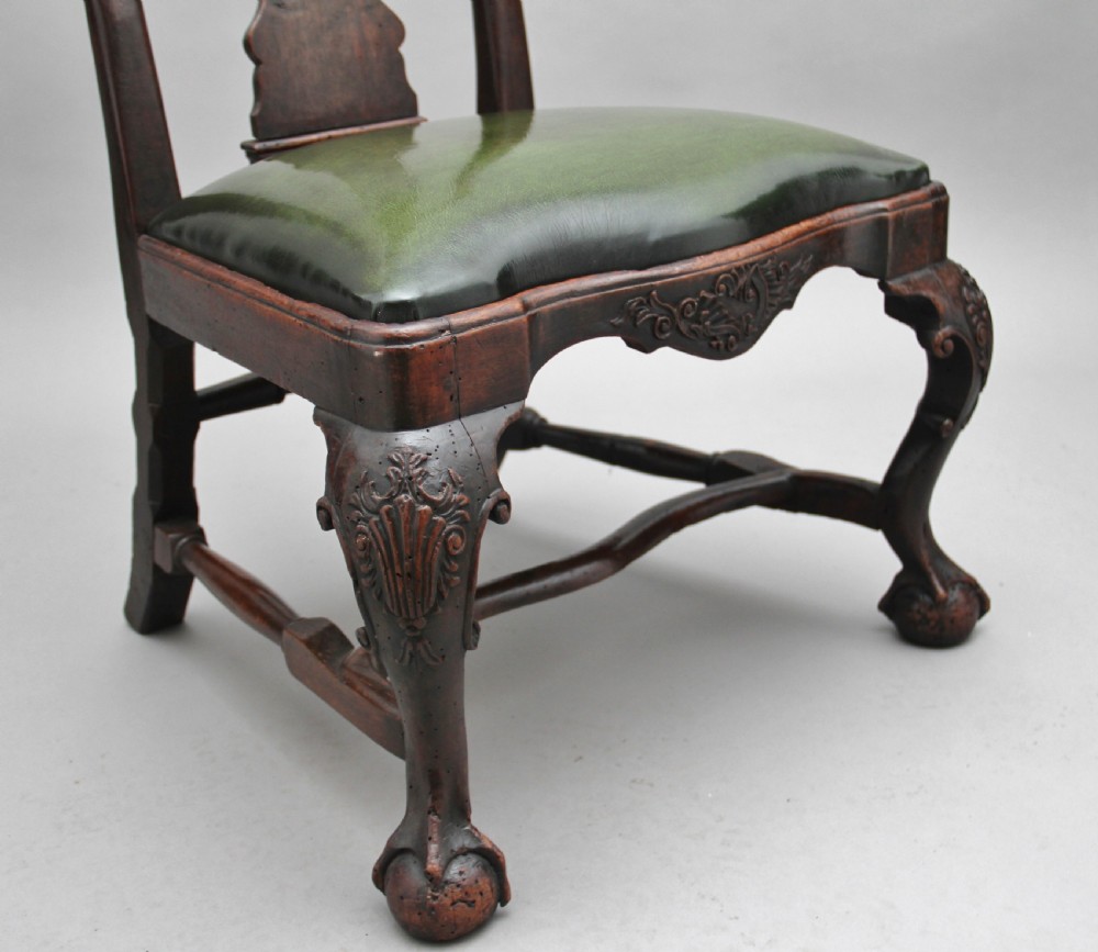 Pair of 18th Century walnut Portuguese chairs View IX