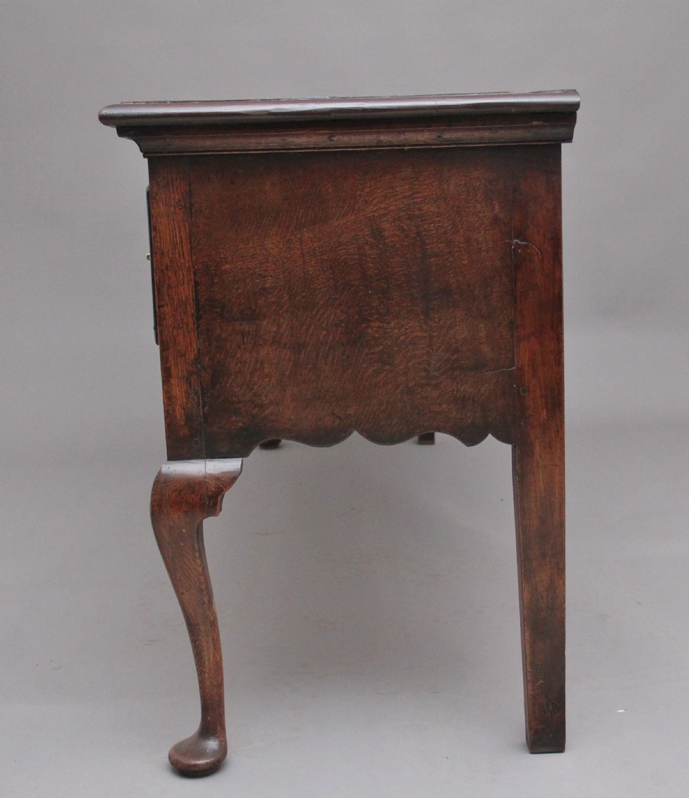 18th Century oak dresser base View VI