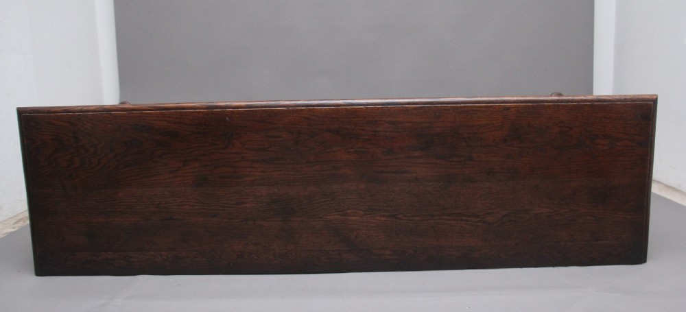 18th Century oak dresser base View VII