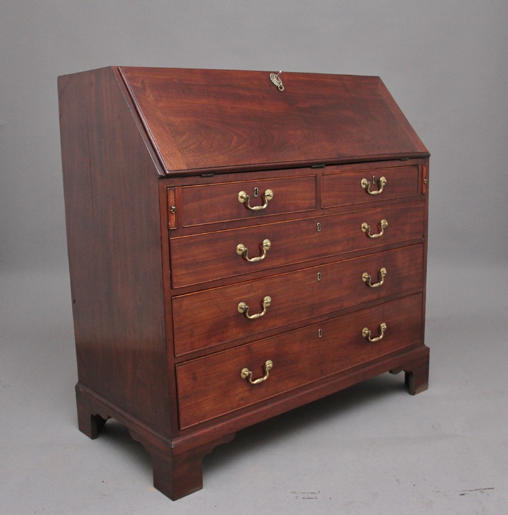 18th Century mahogany Georgian bureau
