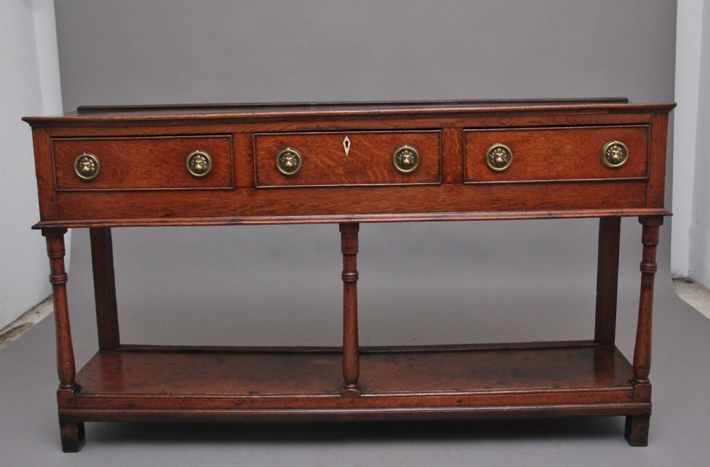 Early 19th Century oak potboard dresser 