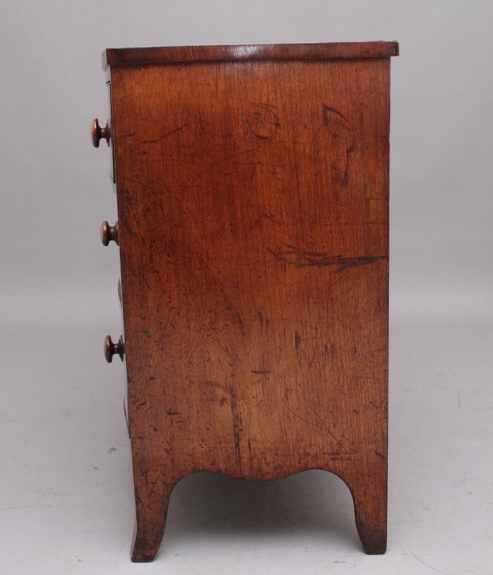 Early 19th Century mahogany bowfront chest of drawers View VI