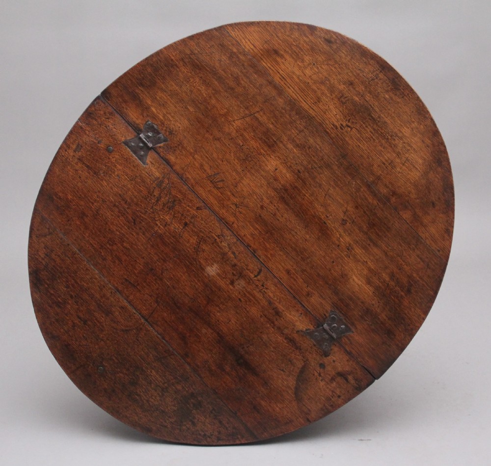 18th Century oak credence table View IX