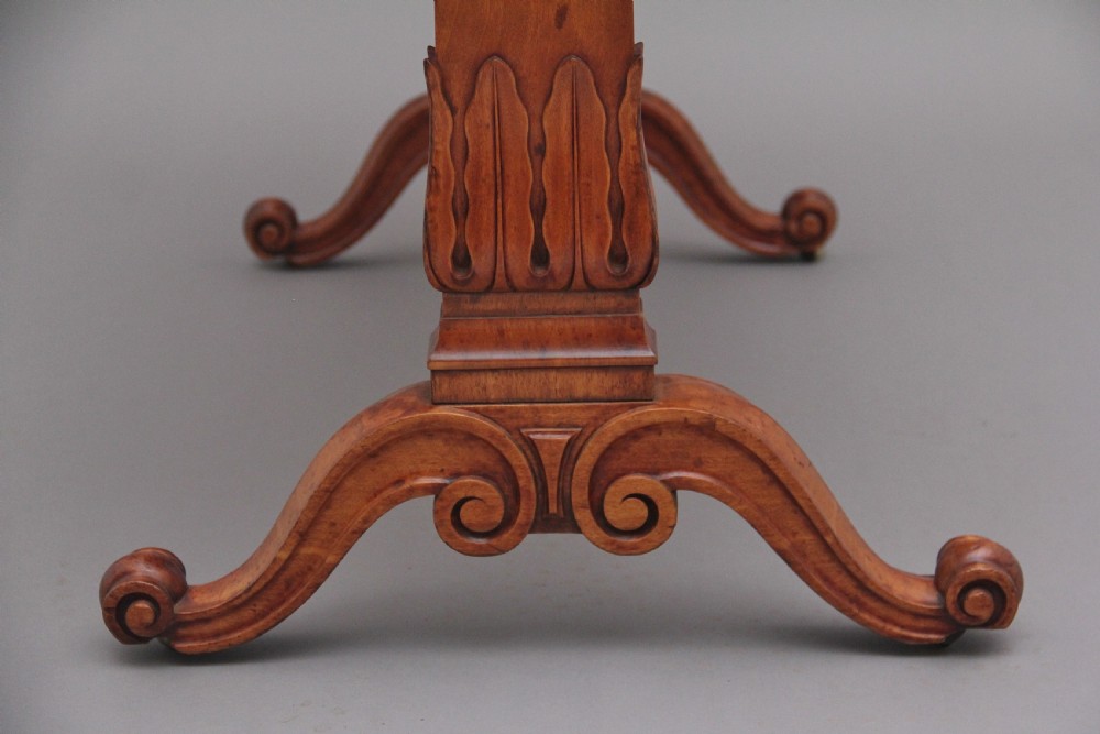 Early 19th Century satinwood sofa table View VI