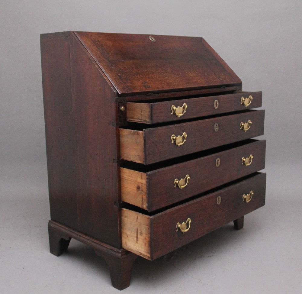 Early 18th Century oak bureau View VIII