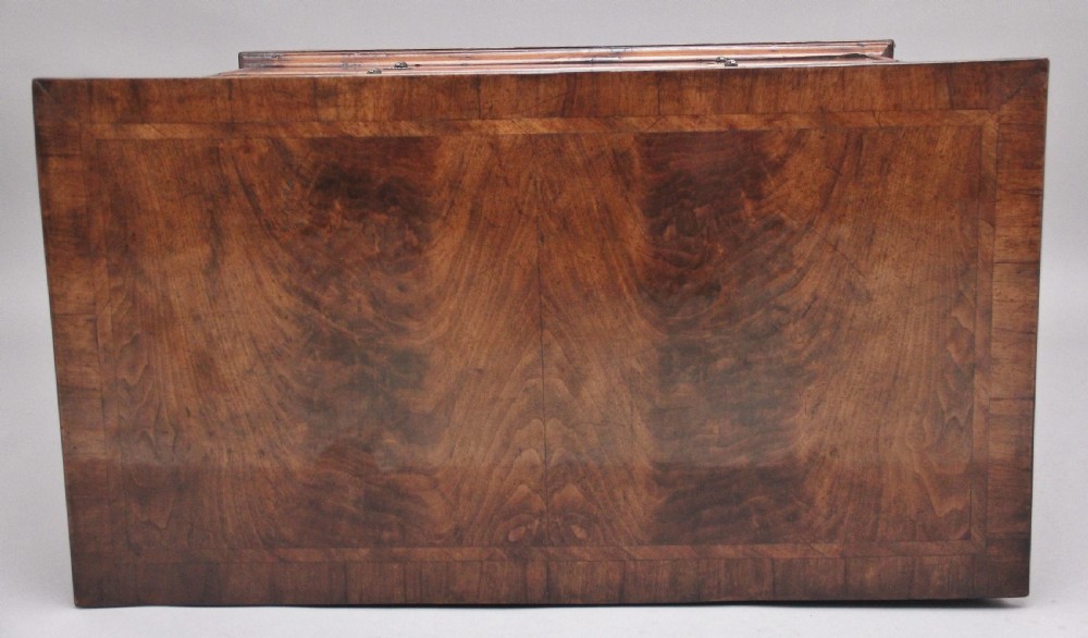 18th Century walnut chest of drawers View VIII
