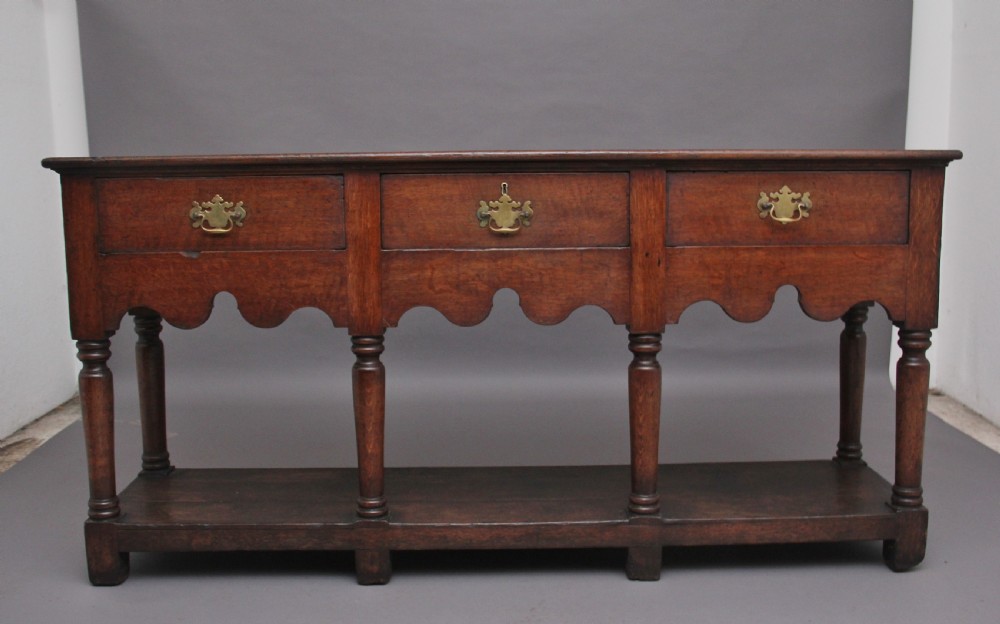 Mid 18th antique Century oak dresser