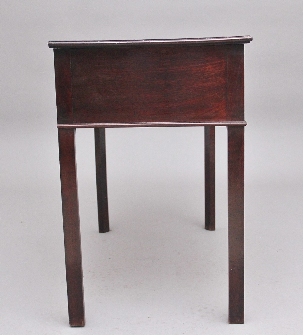 18th Century mahogany side table View VI