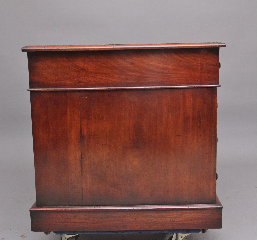 19th Century antique mahogany pedestal desk View III
