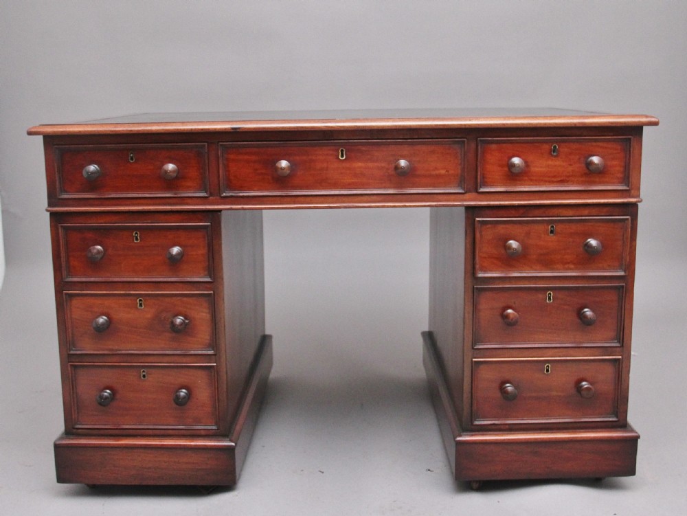 19th Century antique mahogany pedestal desk View VIII